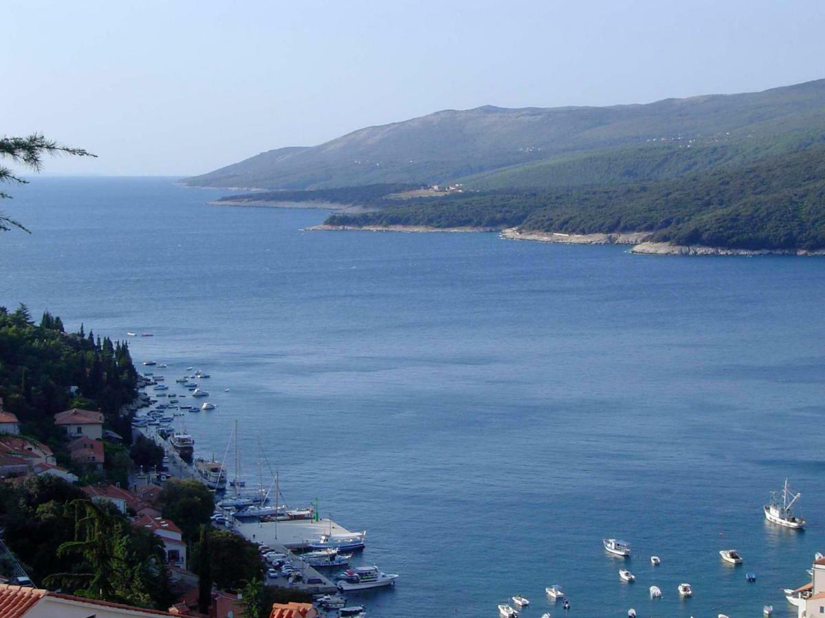 Luxury 1 Bedroom Apartment In Rabac Exteriör bild