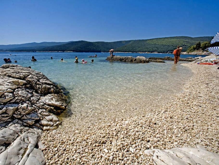 Luxury 1 Bedroom Apartment In Rabac Exteriör bild