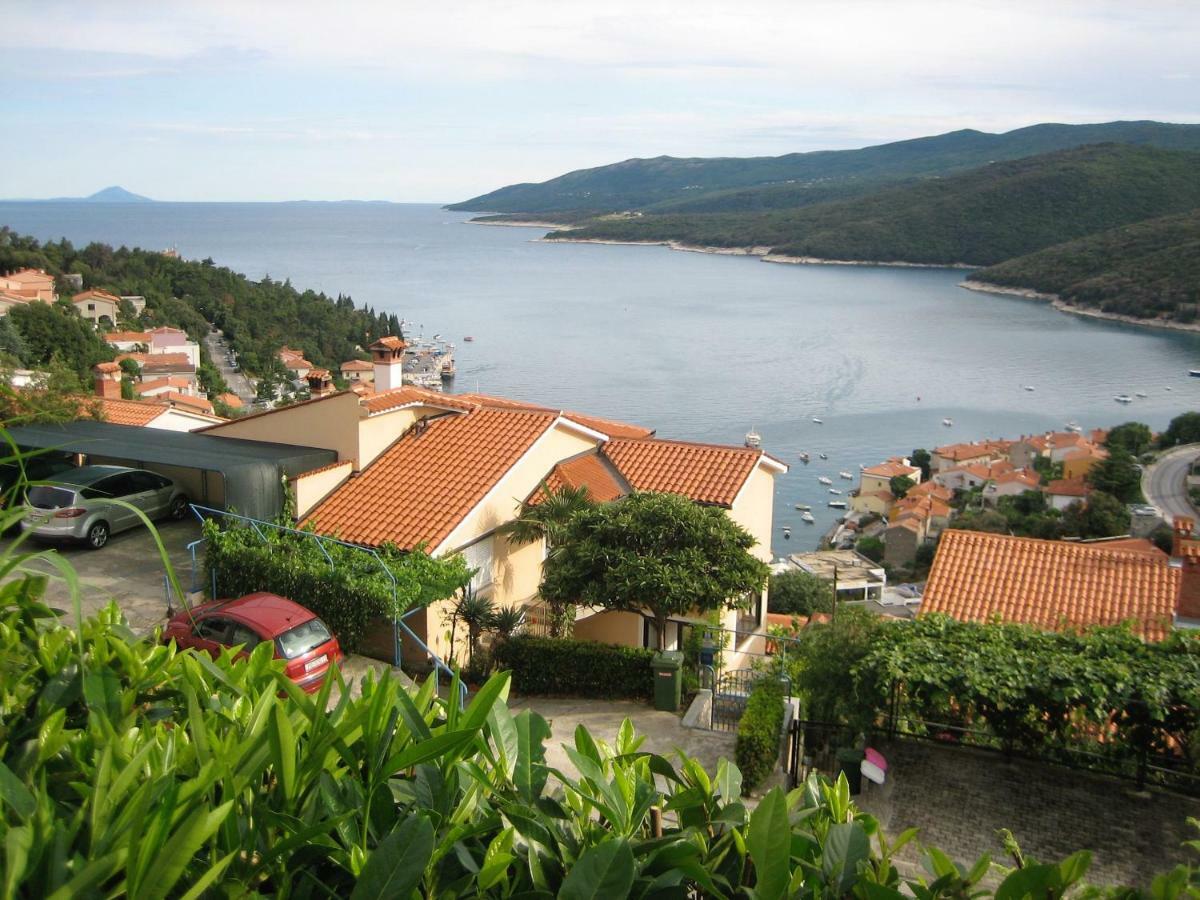 Luxury 1 Bedroom Apartment In Rabac Exteriör bild