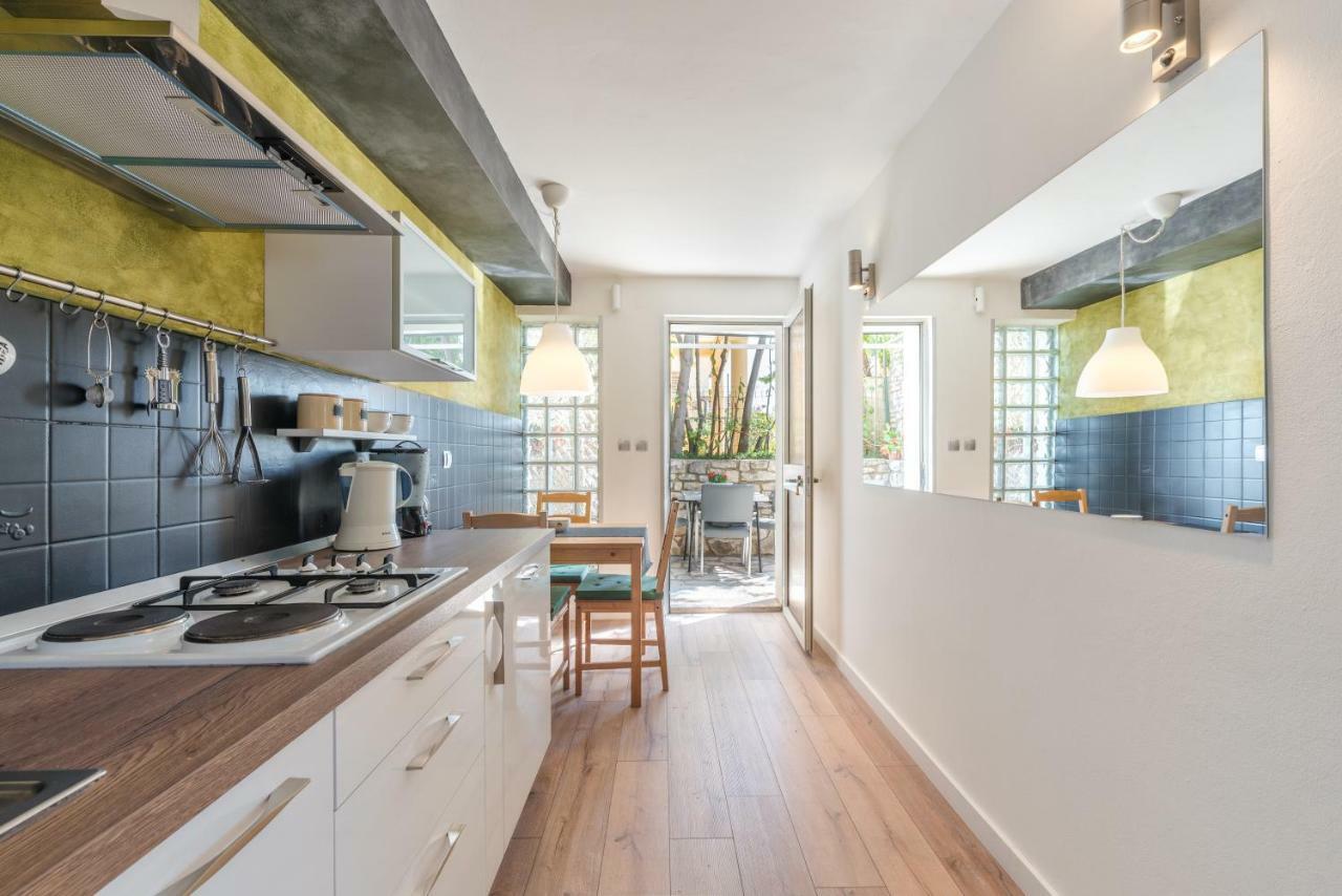 Luxury 1 Bedroom Apartment In Rabac Exteriör bild